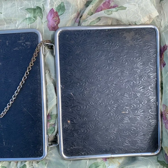 Vintage French Triptych 1950’s Tri-Fold Vanity Barber Mirror - Picture 12 of 17